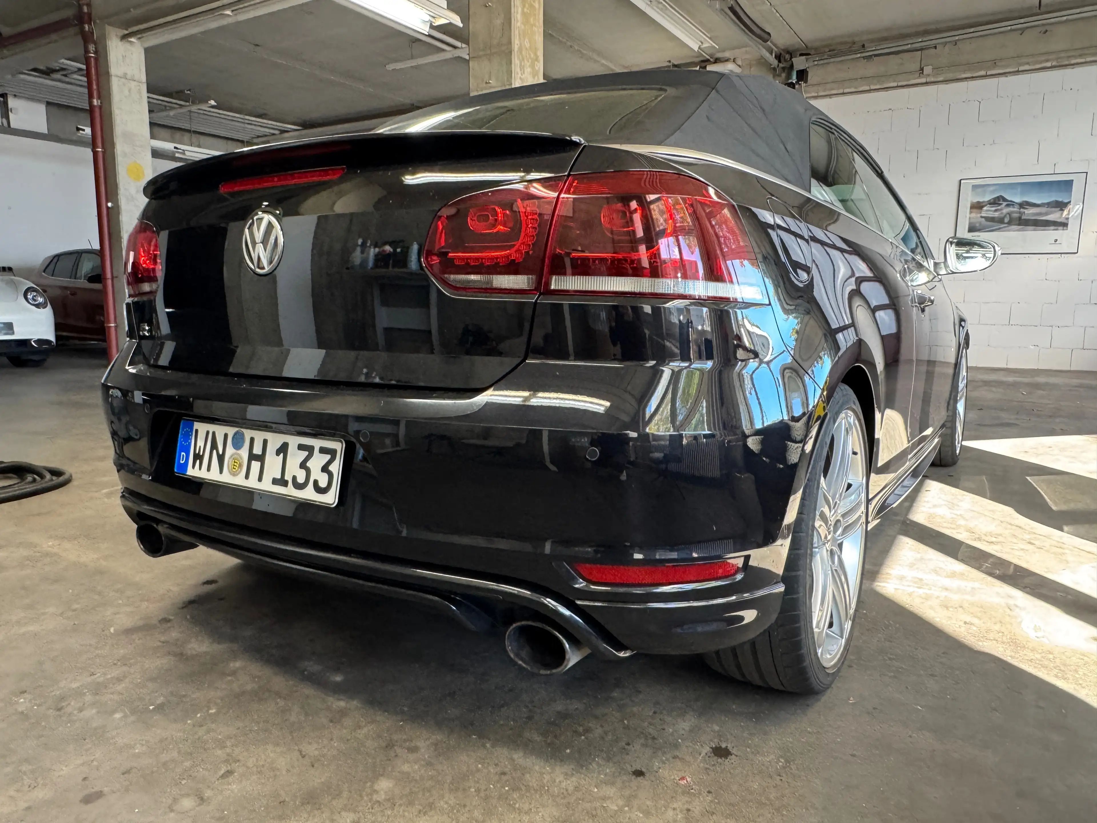 Volkswagen Golf Cabriolet R DSG Motor erst 20Tkm ! Bi Xenon Leder — photo 4