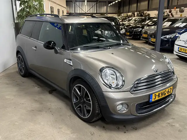 MINI Clubman view 4