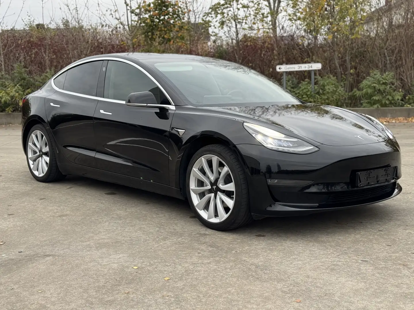Tesla Model 3 LONG RANGE! / AWD - DUAL MOTOR! / GEKEURD VVK! - 1