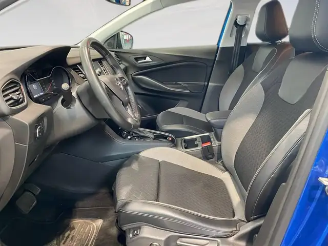 Opel Grandland view 7