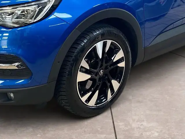 Opel Grandland view 15