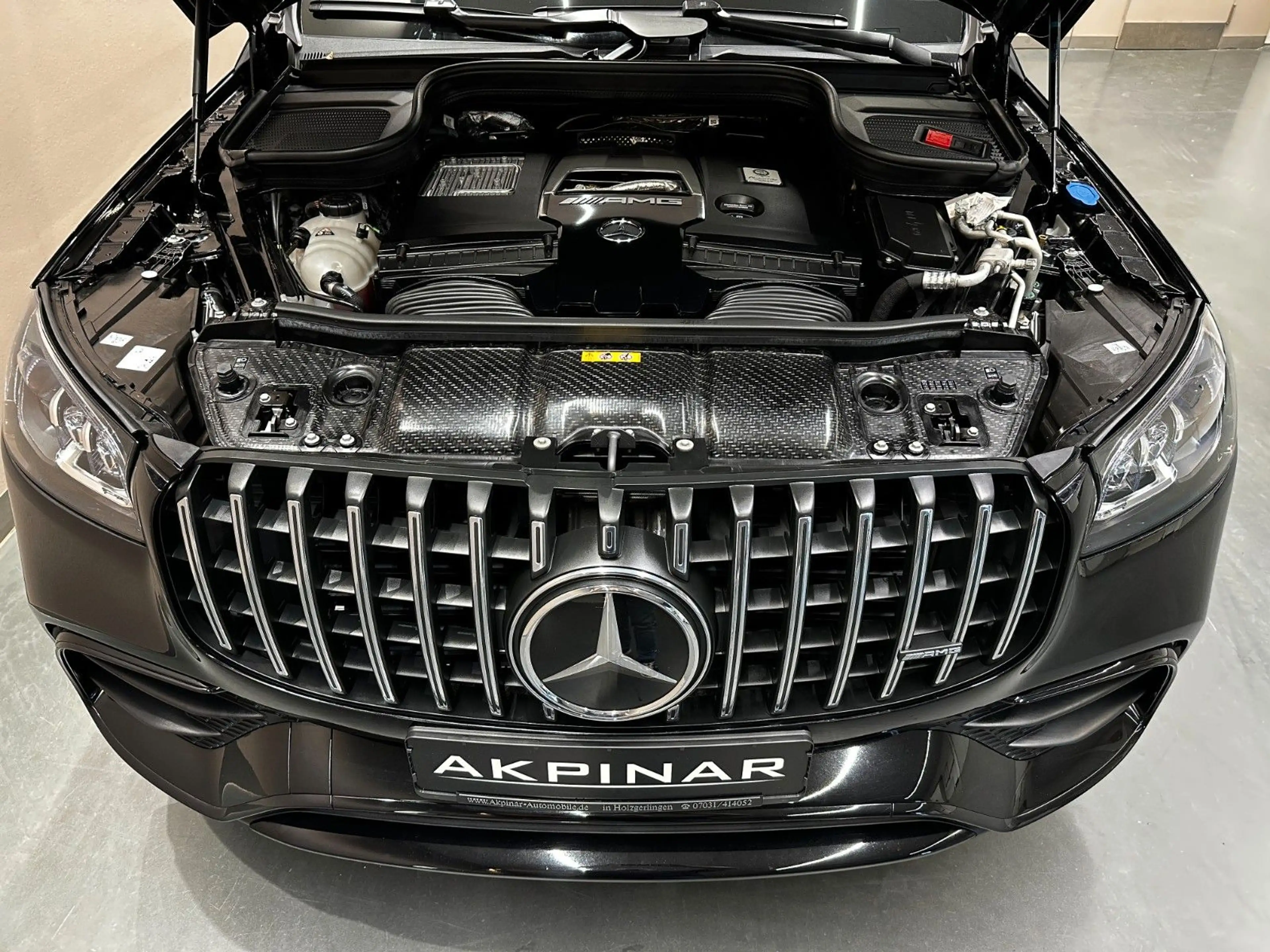 Mercedes-Benz GLS 63 AMG GLS63 AMG 4M+ Night-Paket *7-SITZER*PANO*DIST+* — photo 9