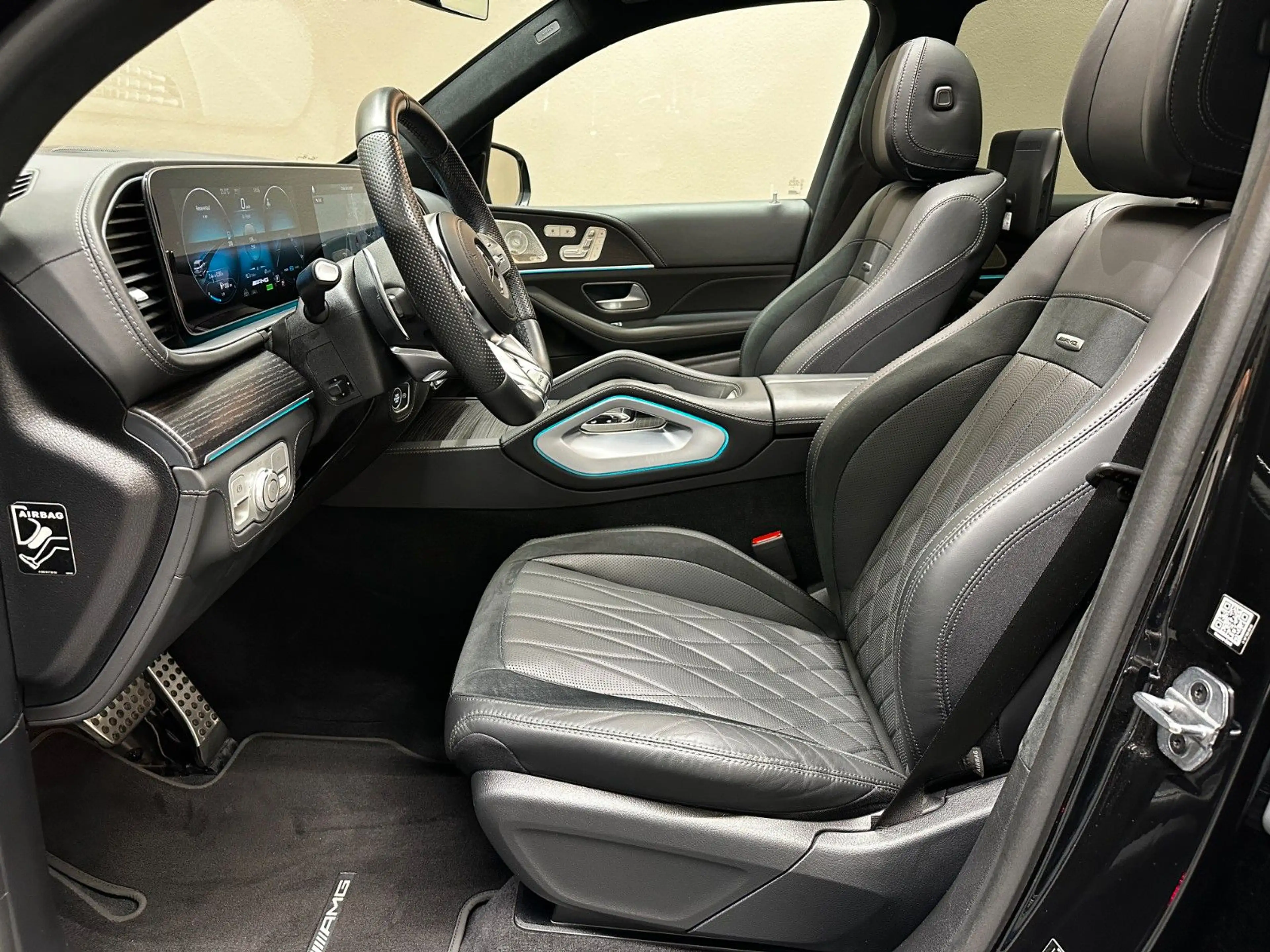 Mercedes-Benz GLS 63 AMG GLS63 AMG 4M+ Night-Paket *7-SITZER*PANO*DIST+* — photo 12