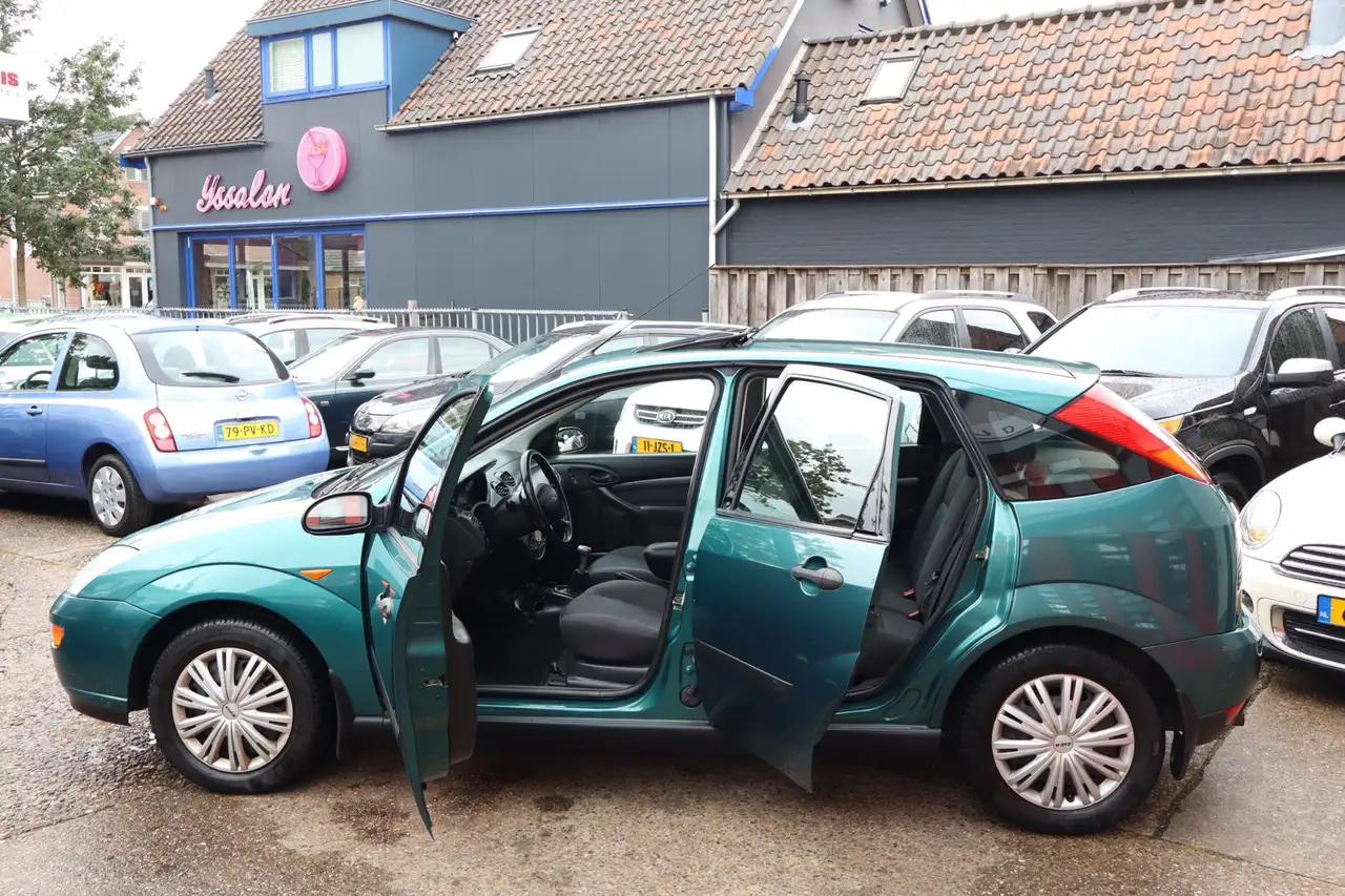 Ford Focus 1.6-16V Trend , 5 DEURS, SCHUIFDAK , 175.000 KM, foto 5