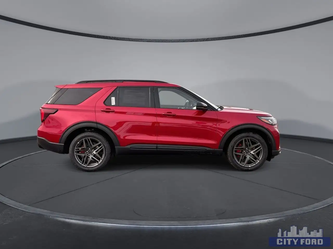 Ford Explorer снимка Ford Explorer
