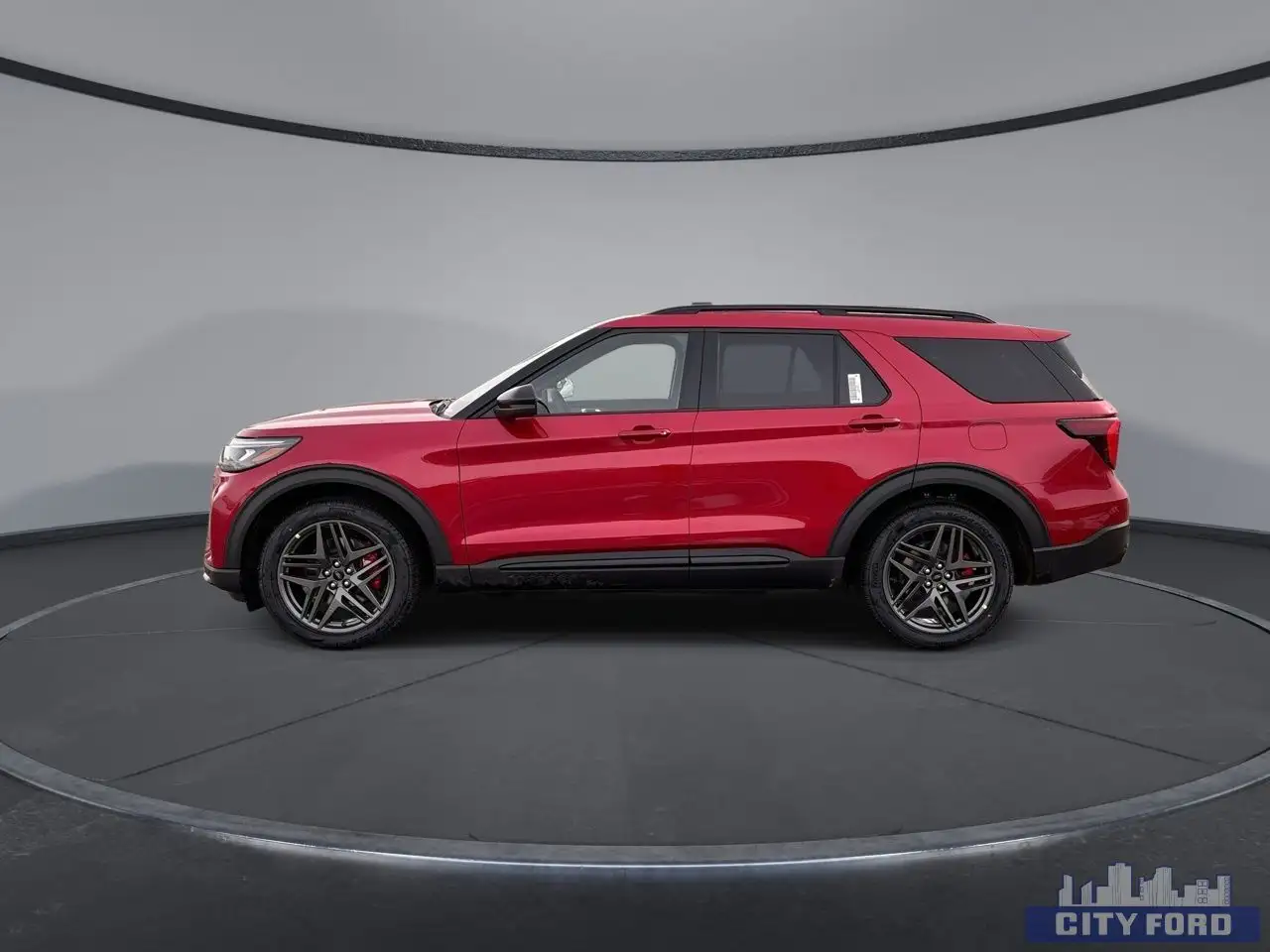 Ford Explorer снимка Ford Explorer
