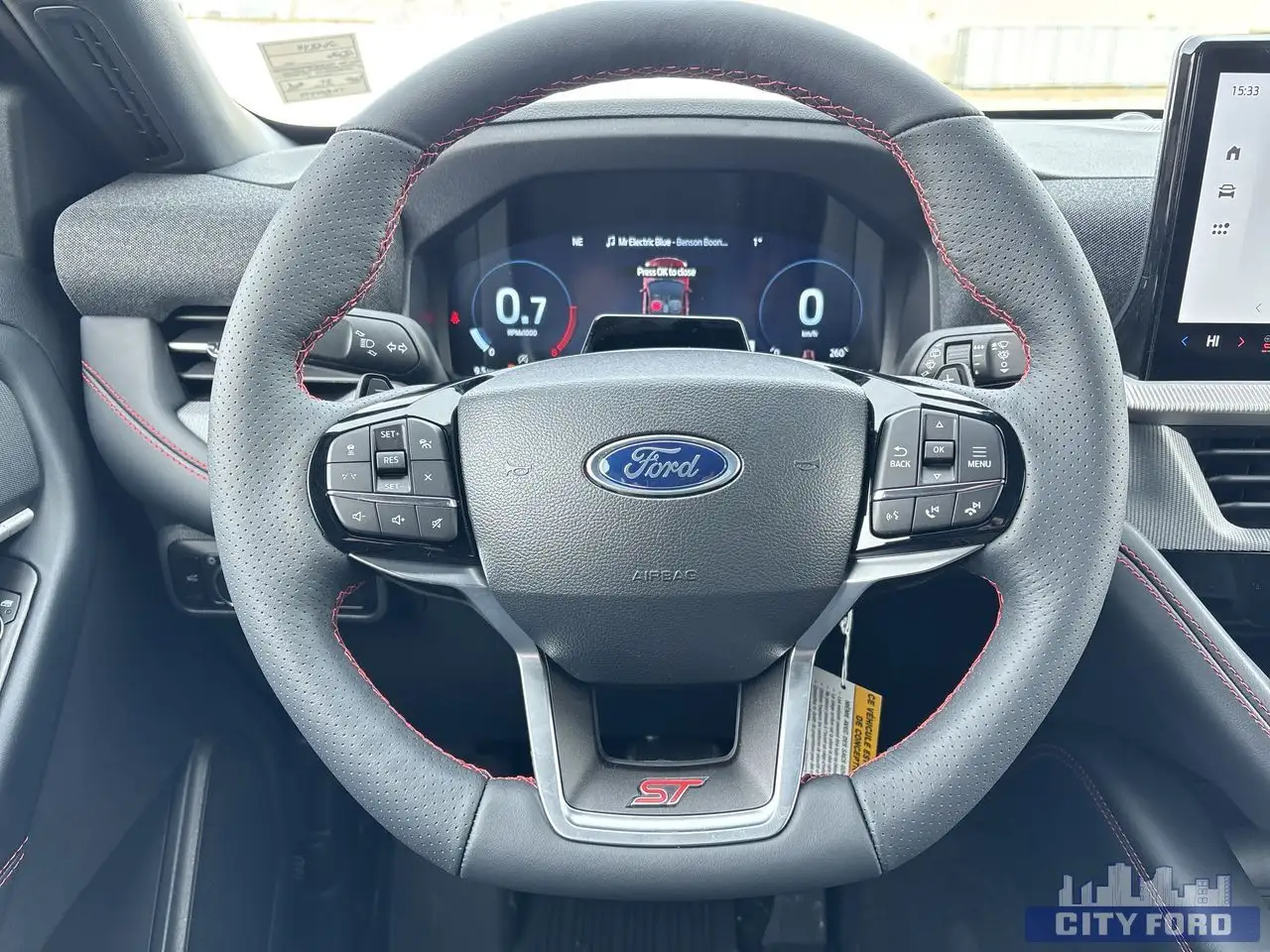 Ford Explorer снимка Ford Explorer