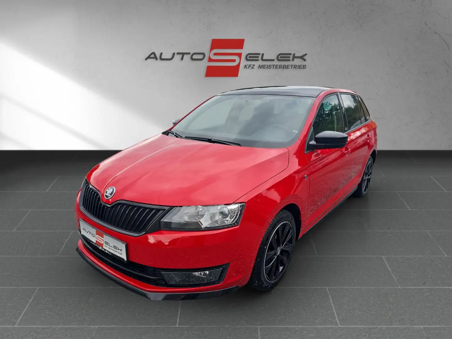 Skoda Rapid/Spaceback Spaceback Monte-Carlo*Panorama-Dach*Klima* Rouge - 1