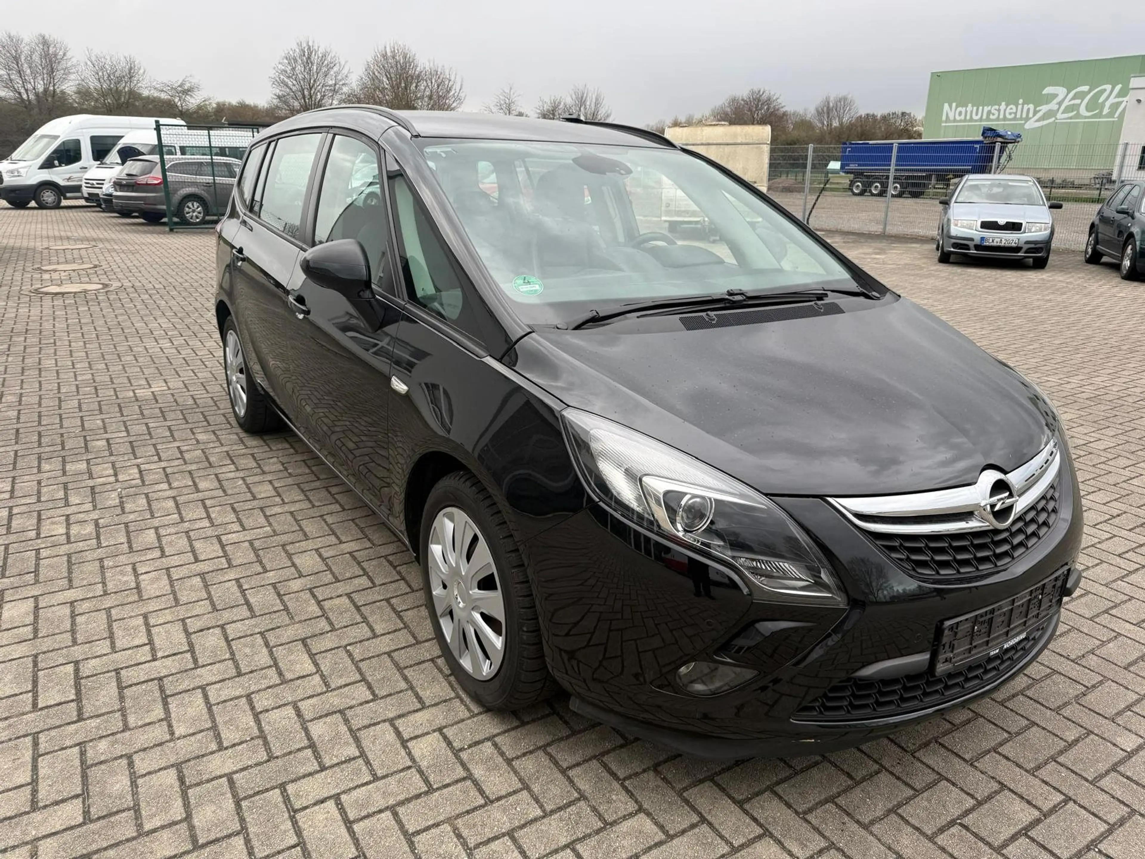 Opel Zafira Tourer Edition
