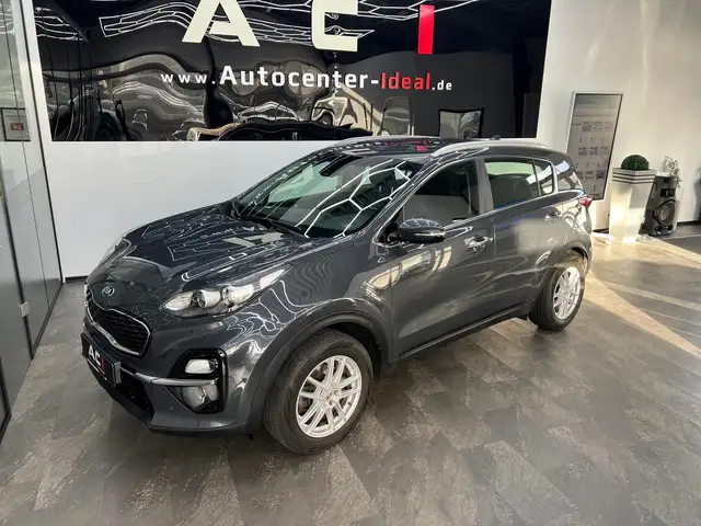 Kia Sportage view 3