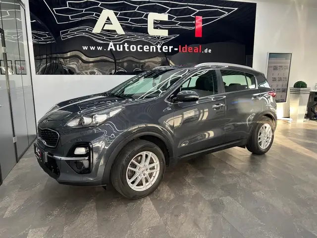 Kia Sportage view 2