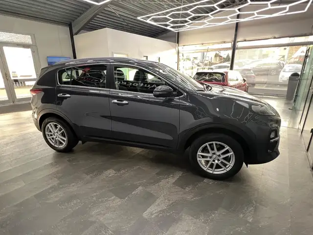 Kia Sportage view 9