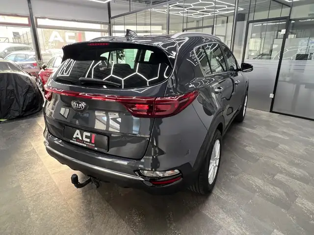 Kia Sportage view 8