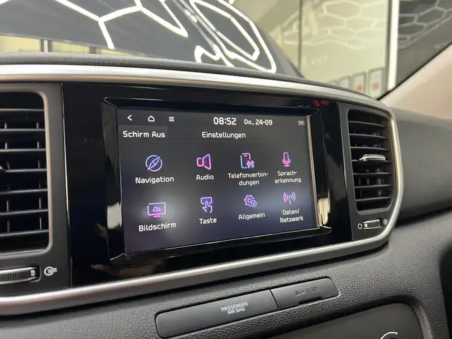 Kia Sportage view 25