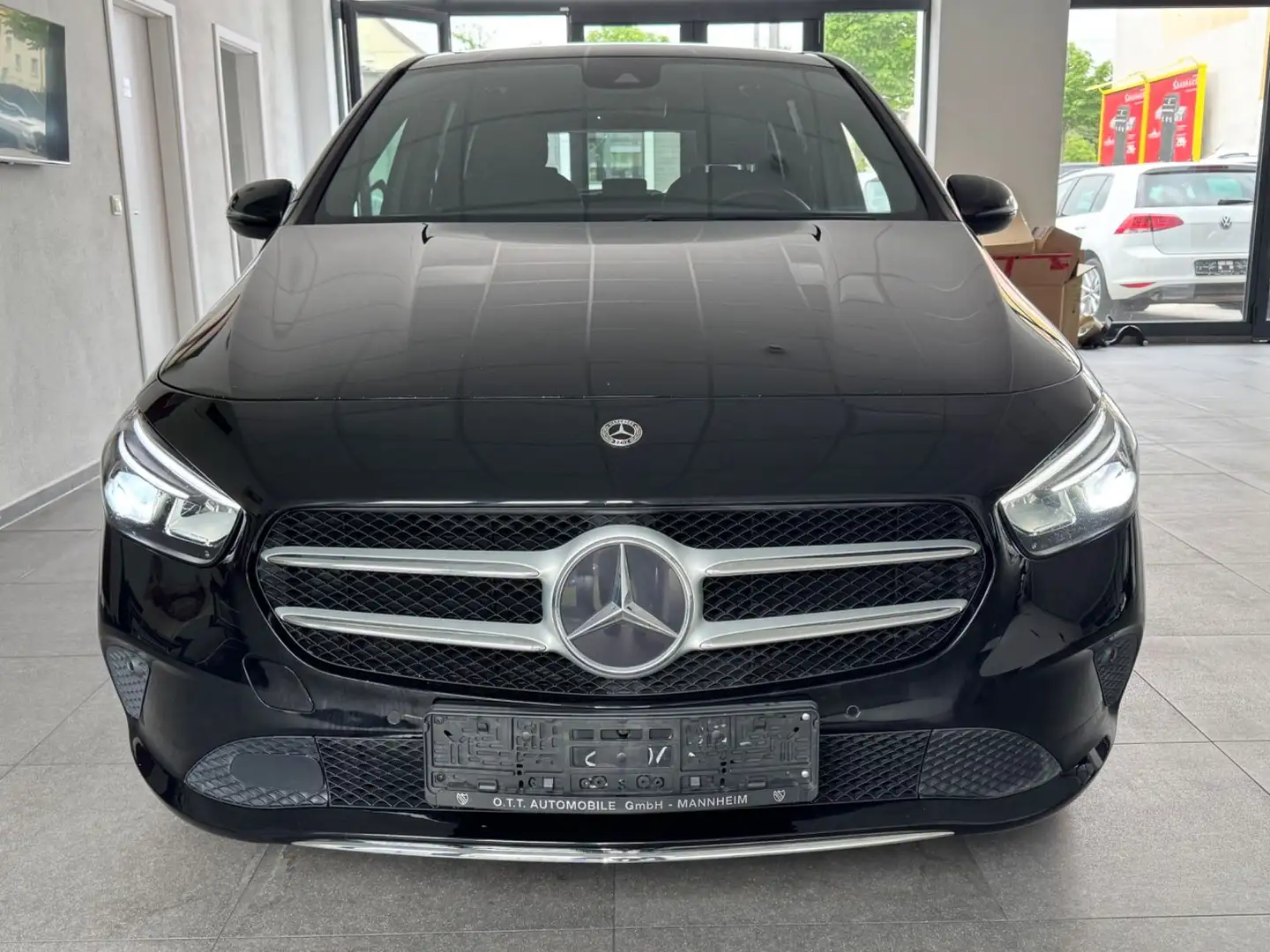 Mercedes-Benz B 200 d -Navi-Kamera-Teilleder-KeylessGo-1.Hand- Negro - 2
