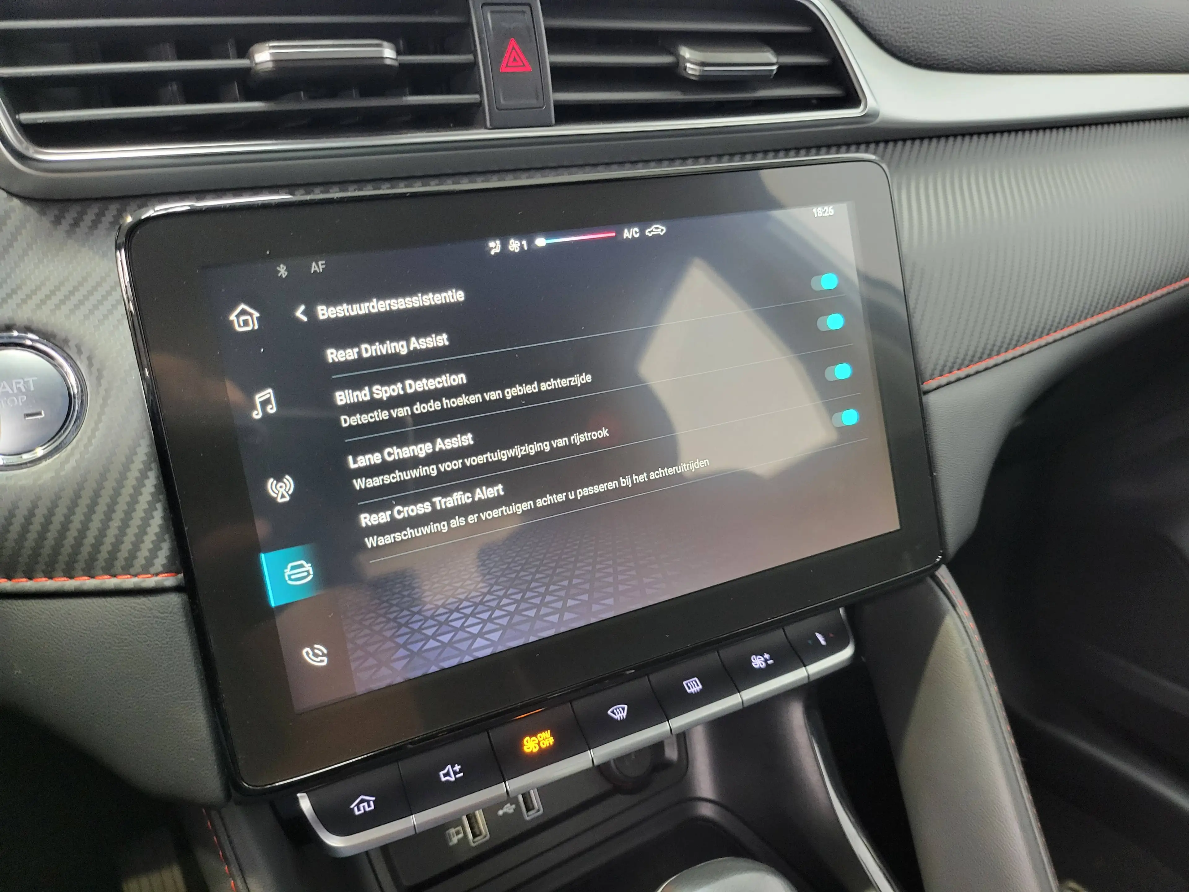 MG ZS 1.0 T-GDi Luxury | 2024 | Automaat | 28.544 km | Cam.360 | Led | Navi | CarPlay | DAB | Cruise | Leder | SuperDeal — photo 19