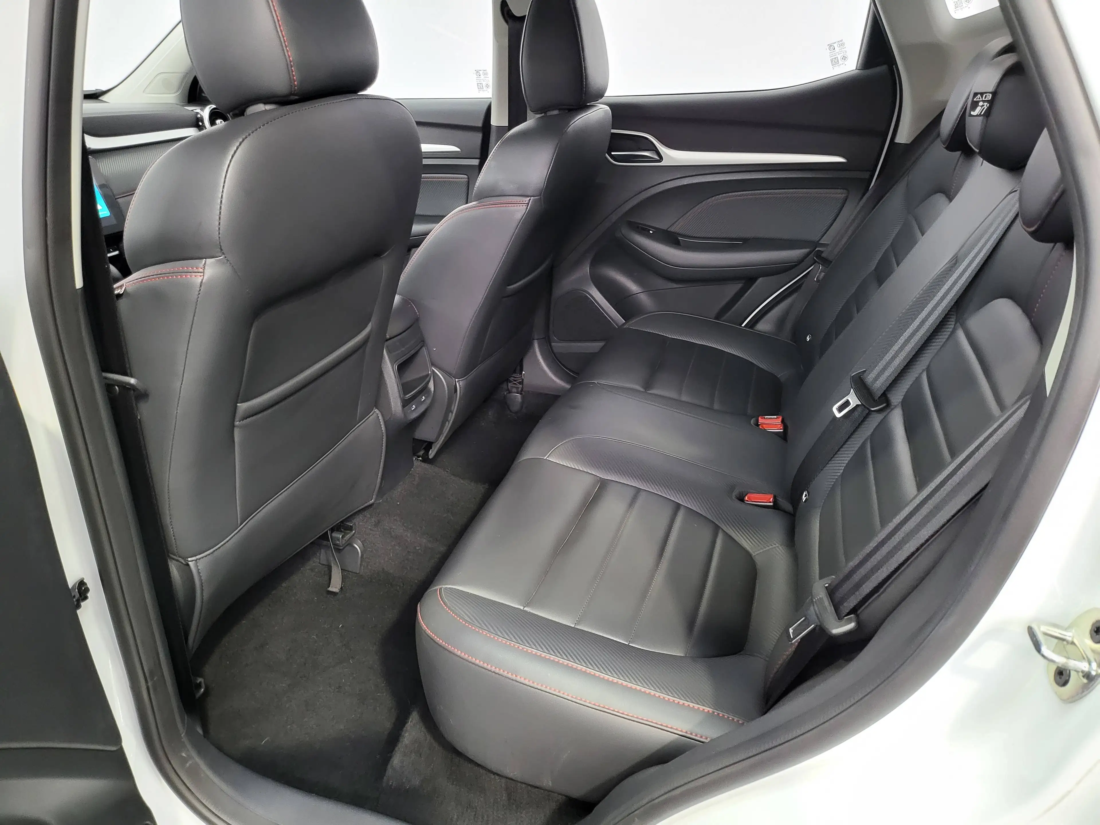 MG ZS 1.0 T-GDi Luxury | 2024 | Automaat | 28.544 km | Cam.360 | Led | Navi | CarPlay | DAB | Cruise | Leder | SuperDeal — photo 13