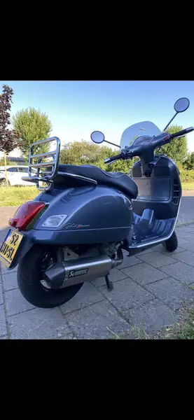 Vespa GTS 300 - foto 4