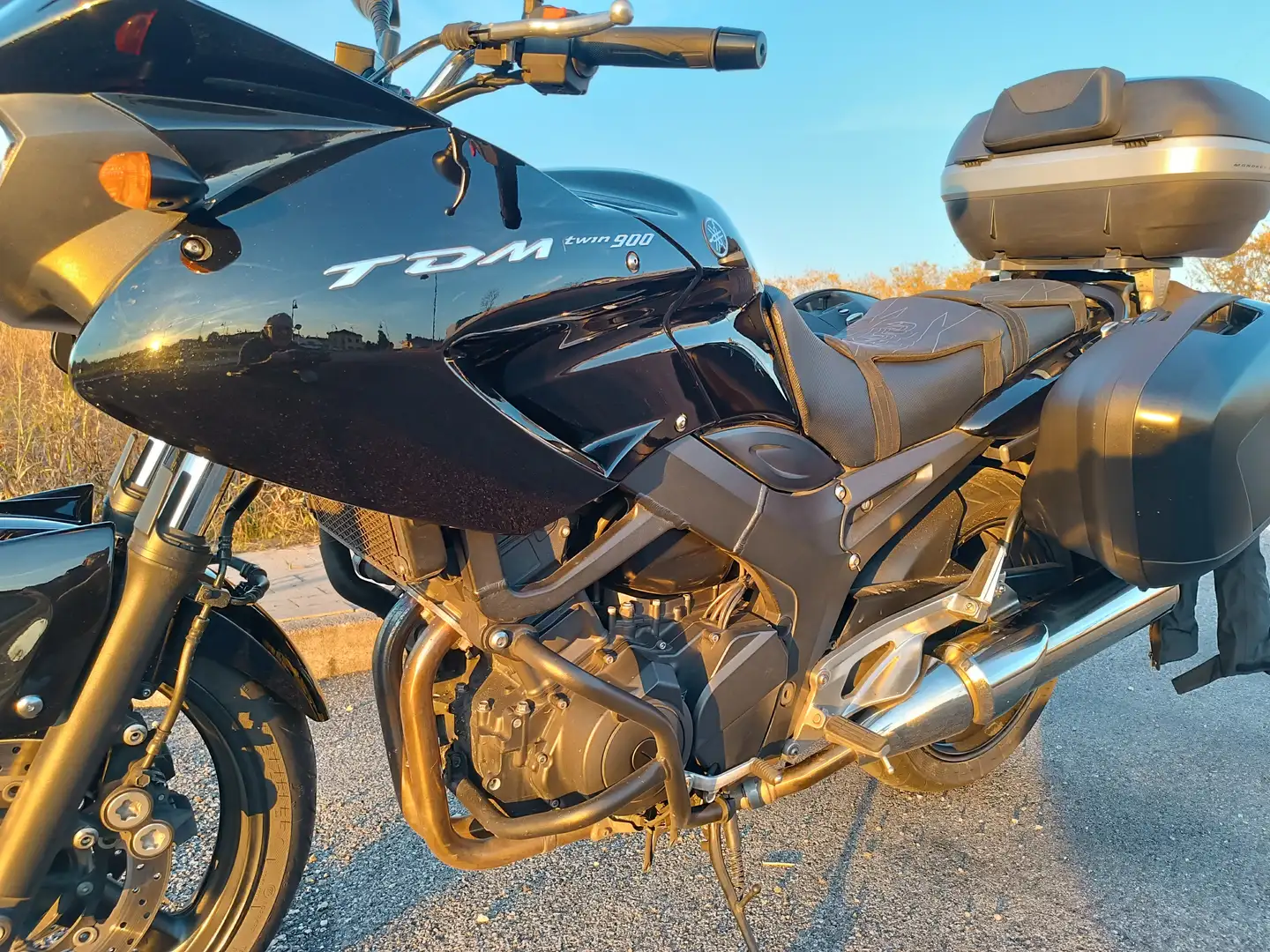 Yamaha TDM 900 Negro - 1