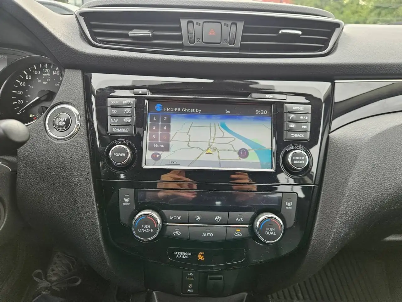 Nissan Qashqai снимка Nissan Qashqai
