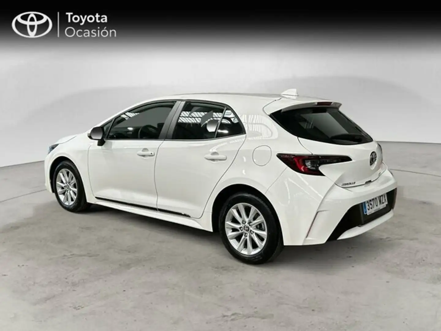 Toyota Corolla - MY24 Active Plus 5P 140H e-CVT Blanc - 2