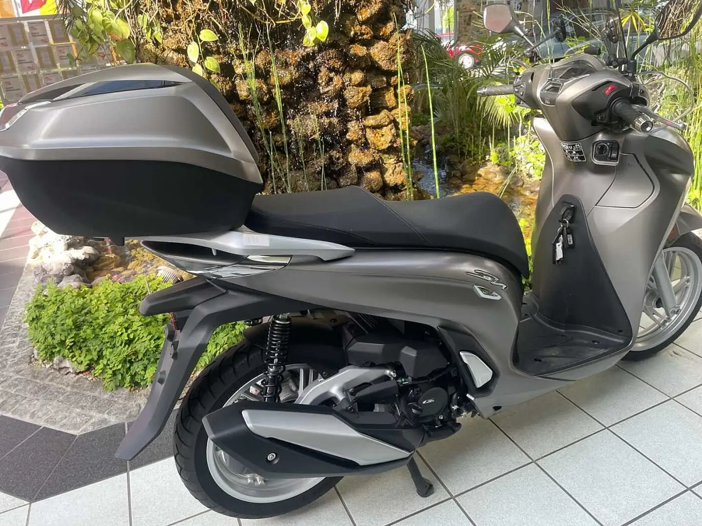 Honda SH 350i ABS Argent - 2