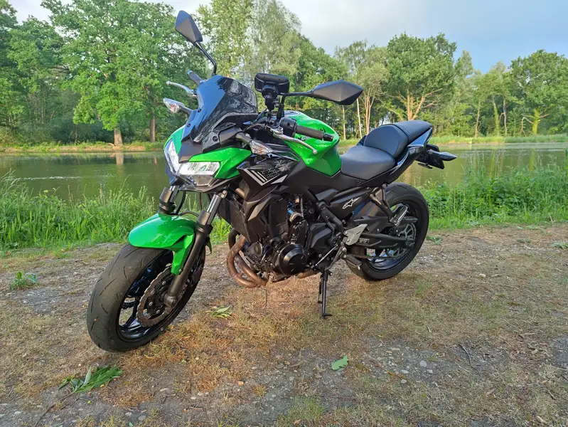 Kawasaki Z 650 - foto 2