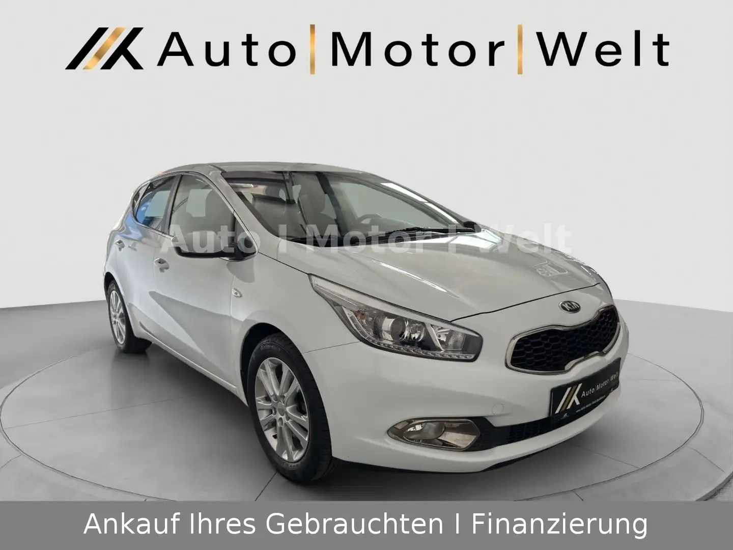 Kia Ceed / cee'd Ceed FIFA World Cup Edition ALU/SHZ/LKRDHZ/KLIMA Weiß - 1