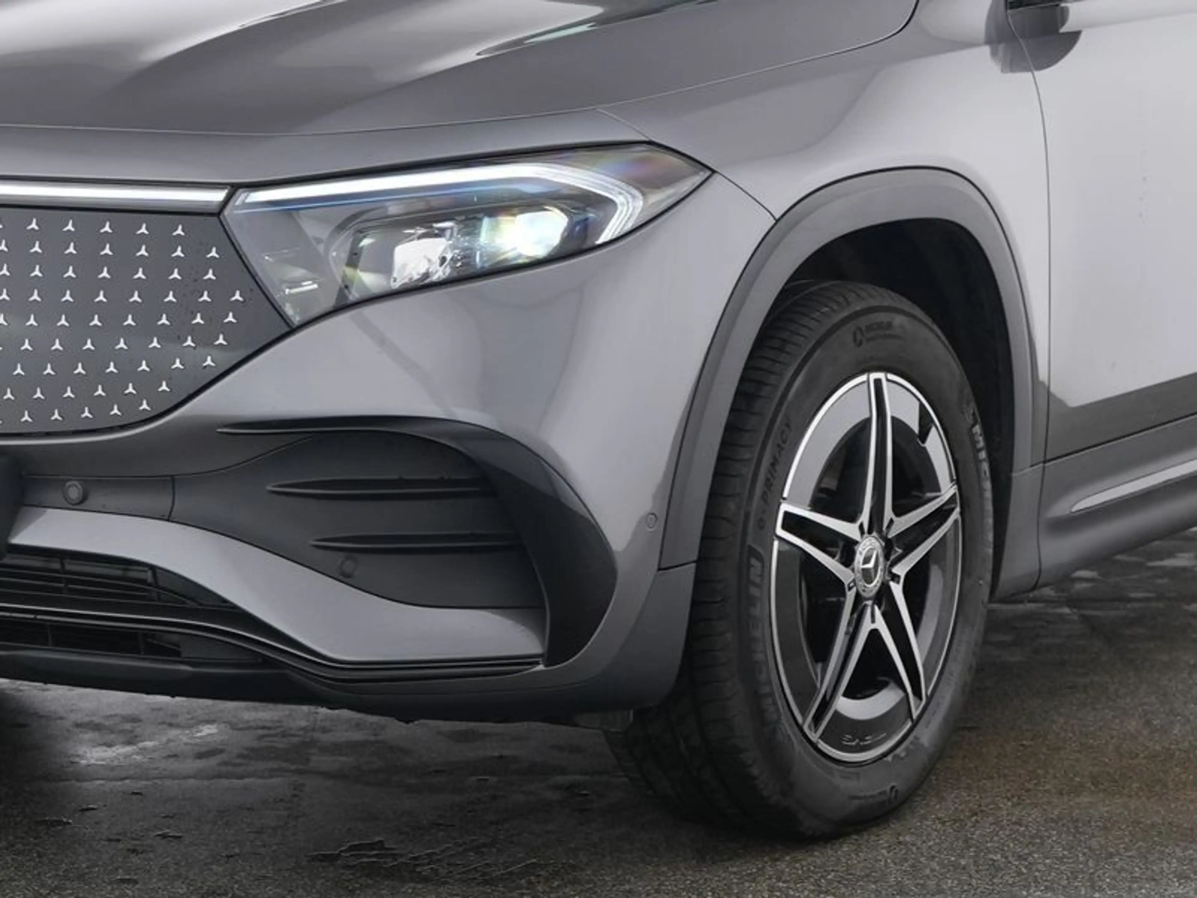 Mercedes-Benz EQB 350 4M AMG-ADVANCED NIGHT SOUND 360° WINTER — photo 3