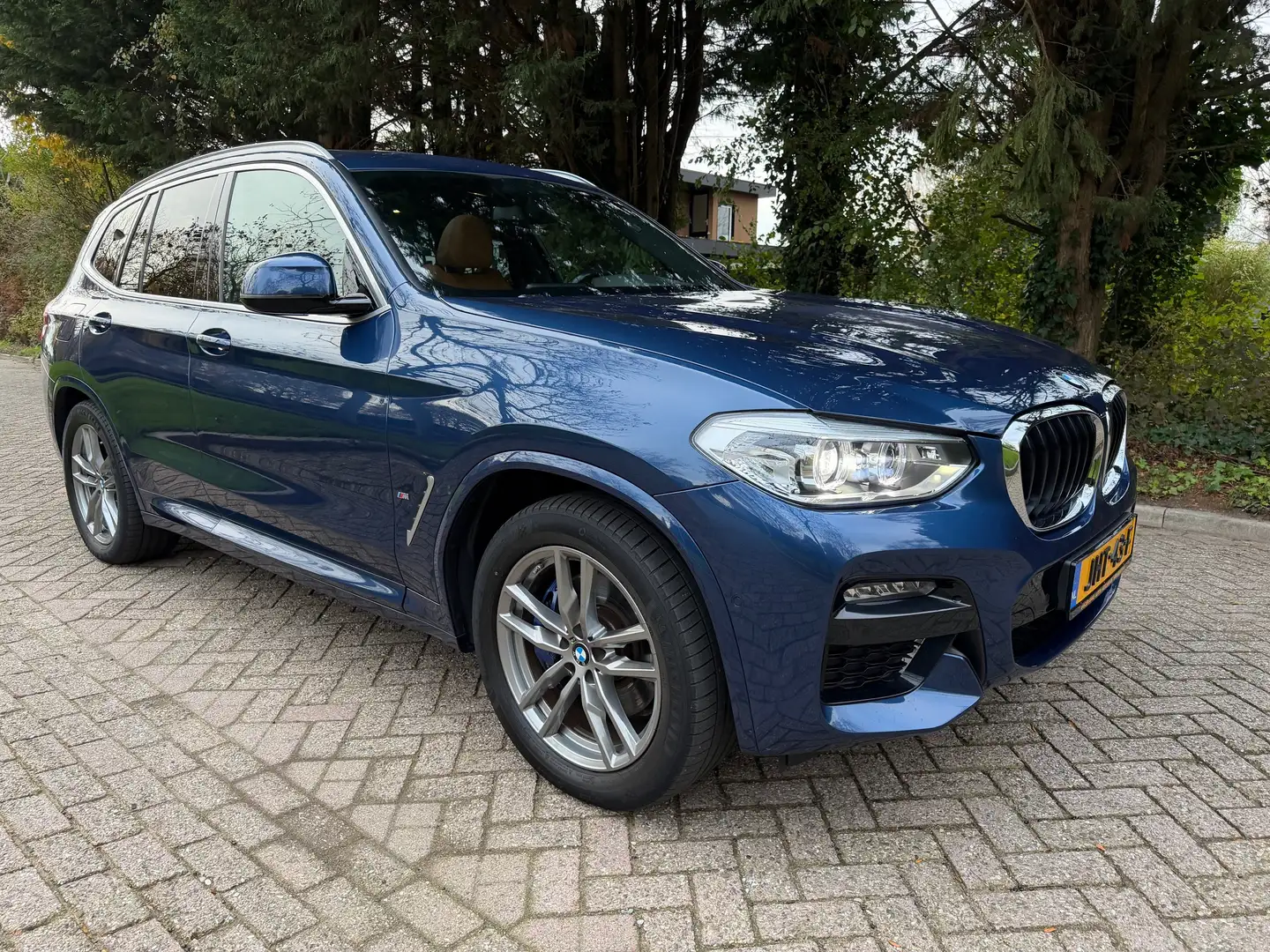 BMW X3 x-Drive 30e M-Sport PANODAK-LEDER-HEAD UP Blauw - 1