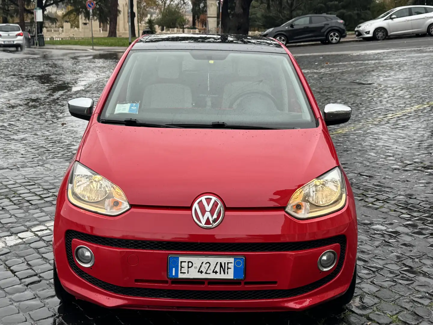 Volkswagen up! 5p 1.0 Move 75cv Rosso - 1