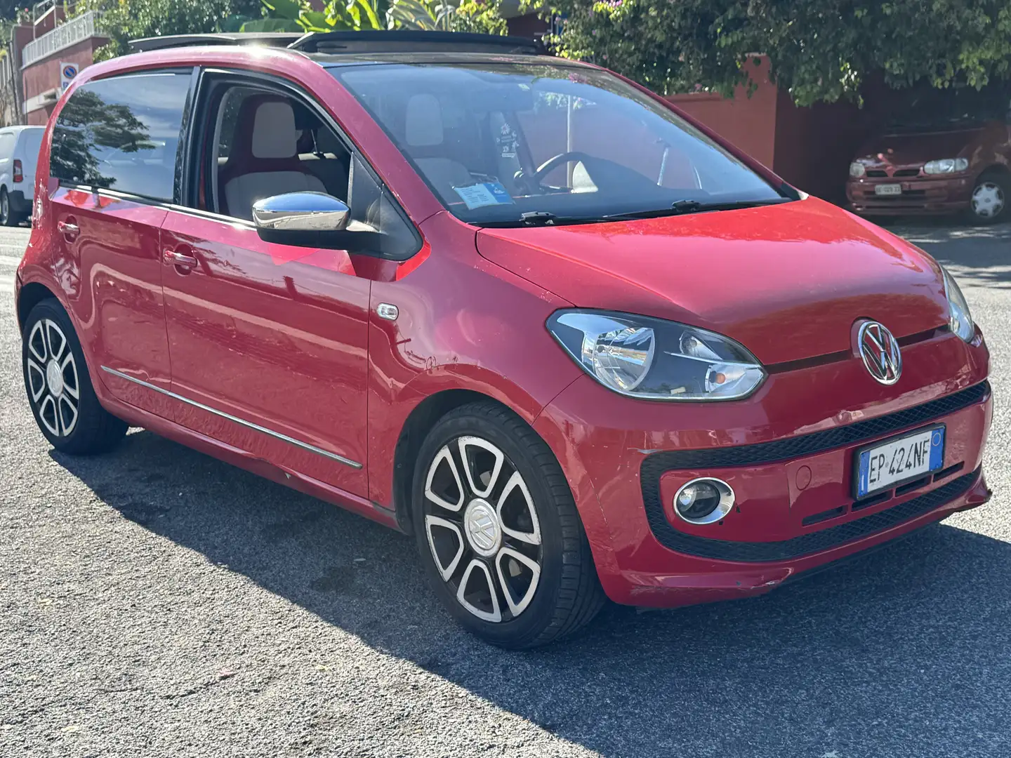 Volkswagen up! 5p 1.0 Move 75cv Rosso - 2