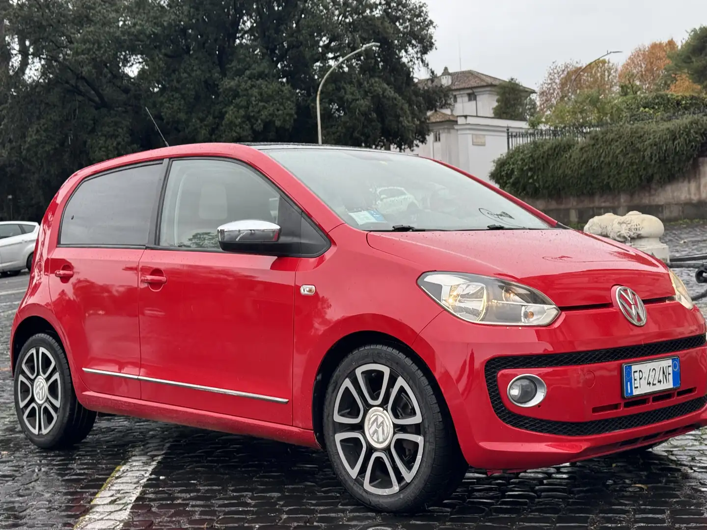 Volkswagen up! 5p 1.0 Move 75cv Rosso - 2