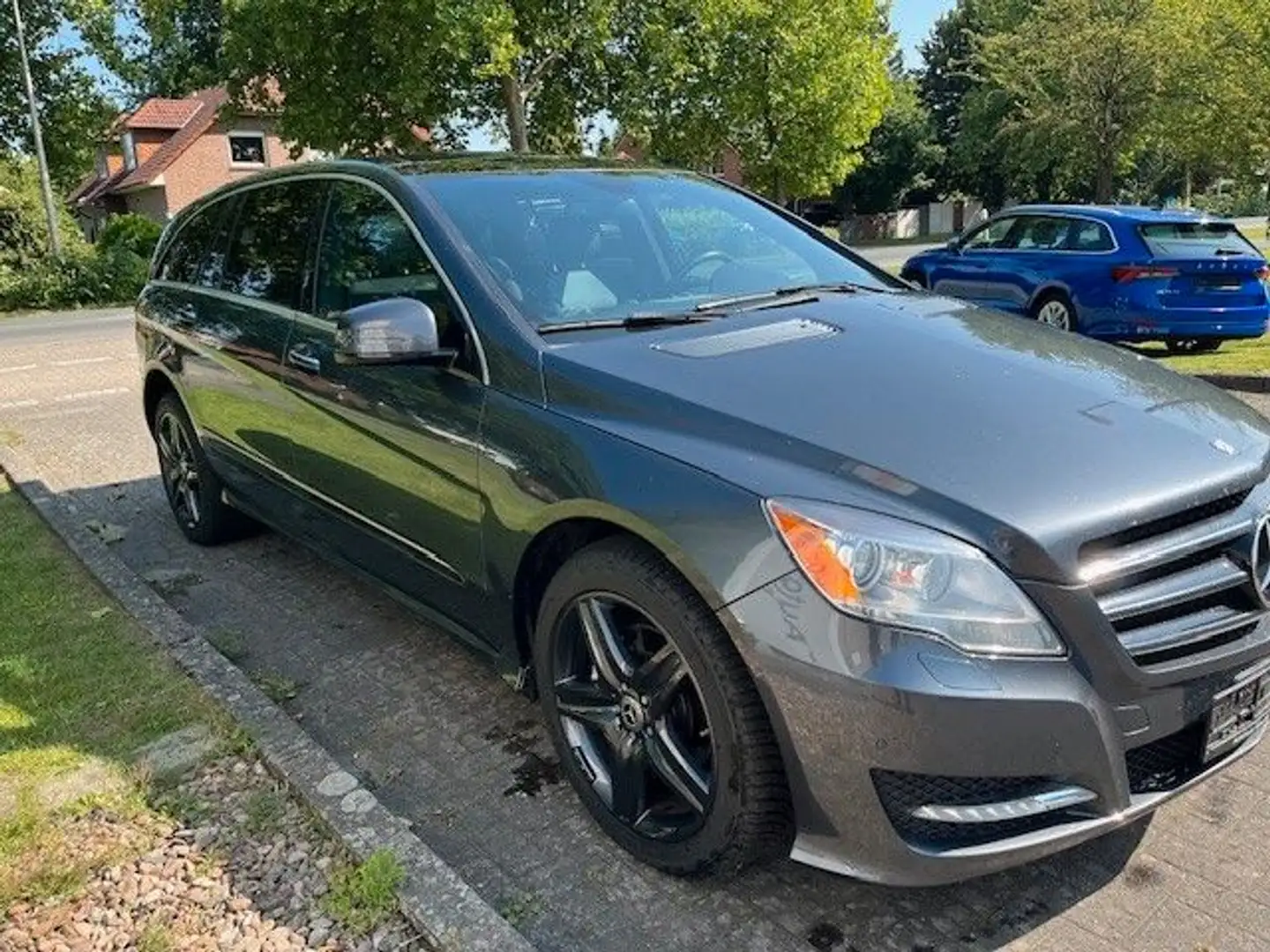 Mercedes-Benz R 350 CDI 4Matic 7-Sitzer Panorama Leder Klima Grau - 1