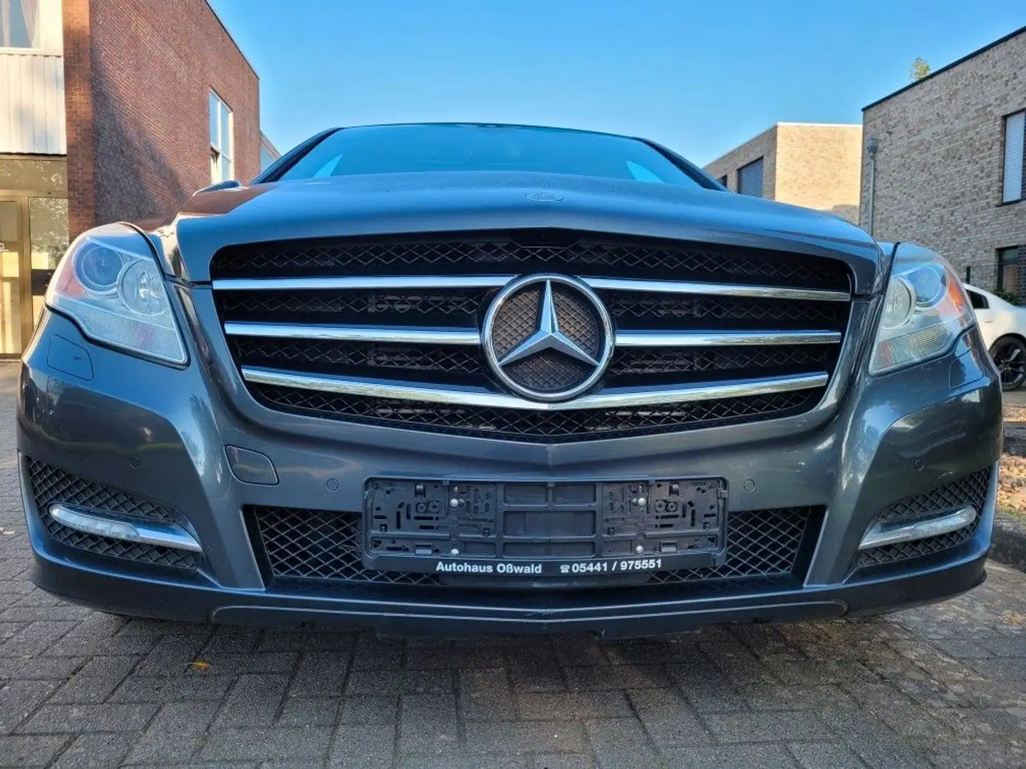 Mercedes-Benz R 350 CDI 4Matic 7-Sitzer Panorama Leder Klima Grau - 2
