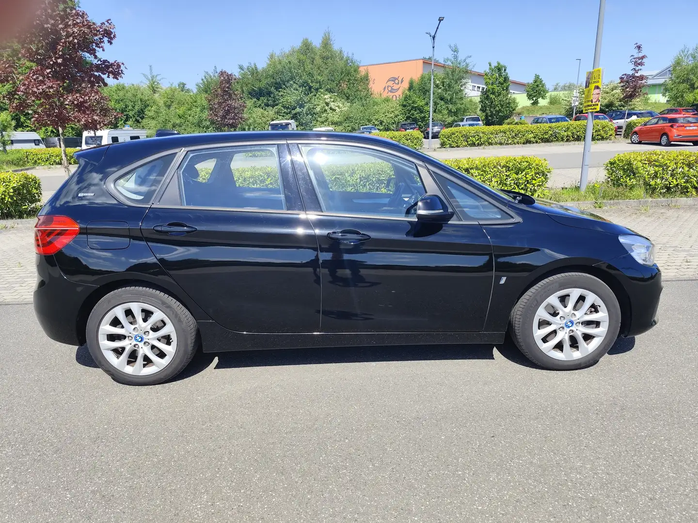 BMW 225 xe Advantage Automatik Navigation Garantie Noir - 2