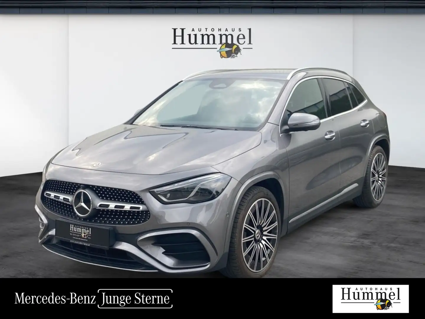 Mercedes-Benz GLA 200 d AMG Line KeyGo PTS Shz Ambi Mbeam eHeck Grau - 1