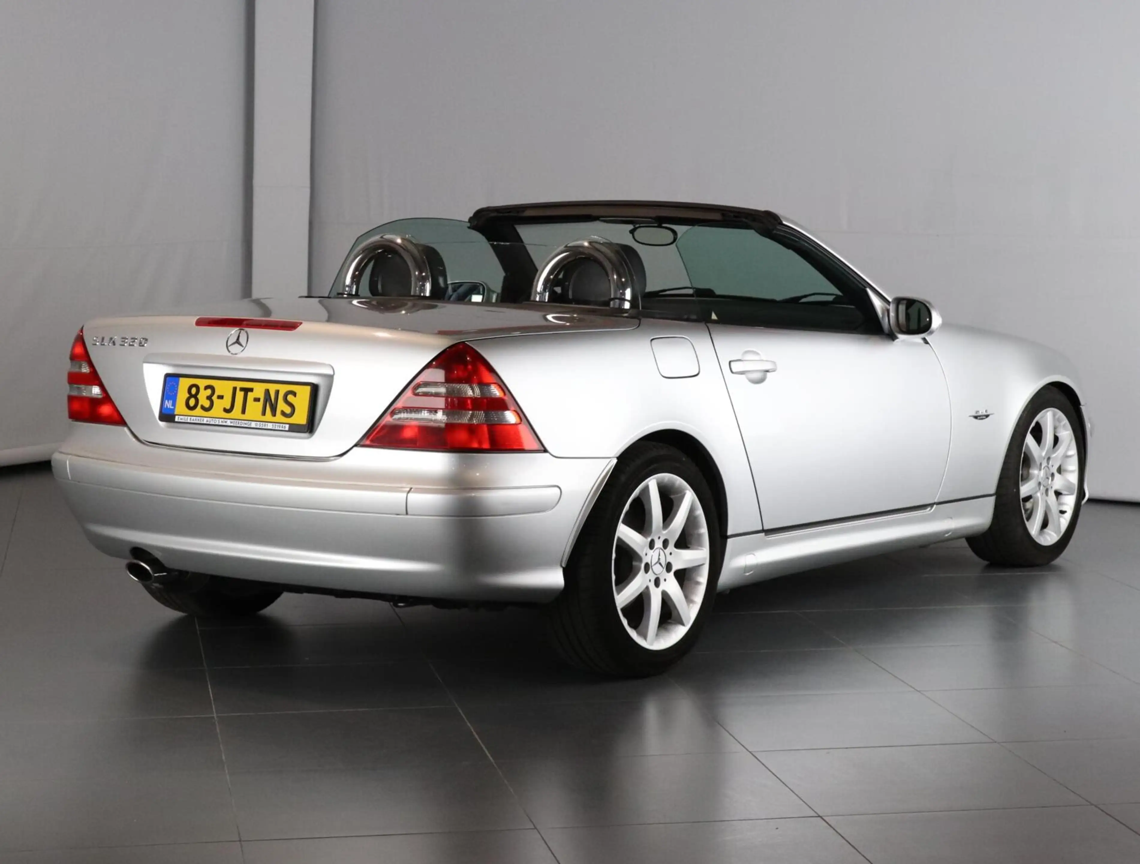 Mercedes-Benz SLK 320 Special Edition — photo 4