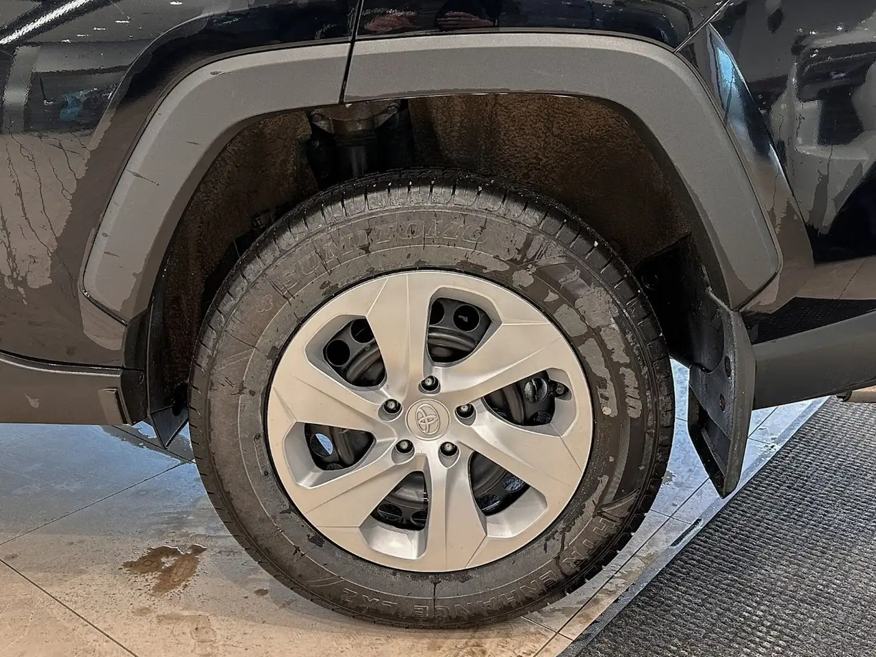 Toyota RAV 4 снимка Toyota RAV 4