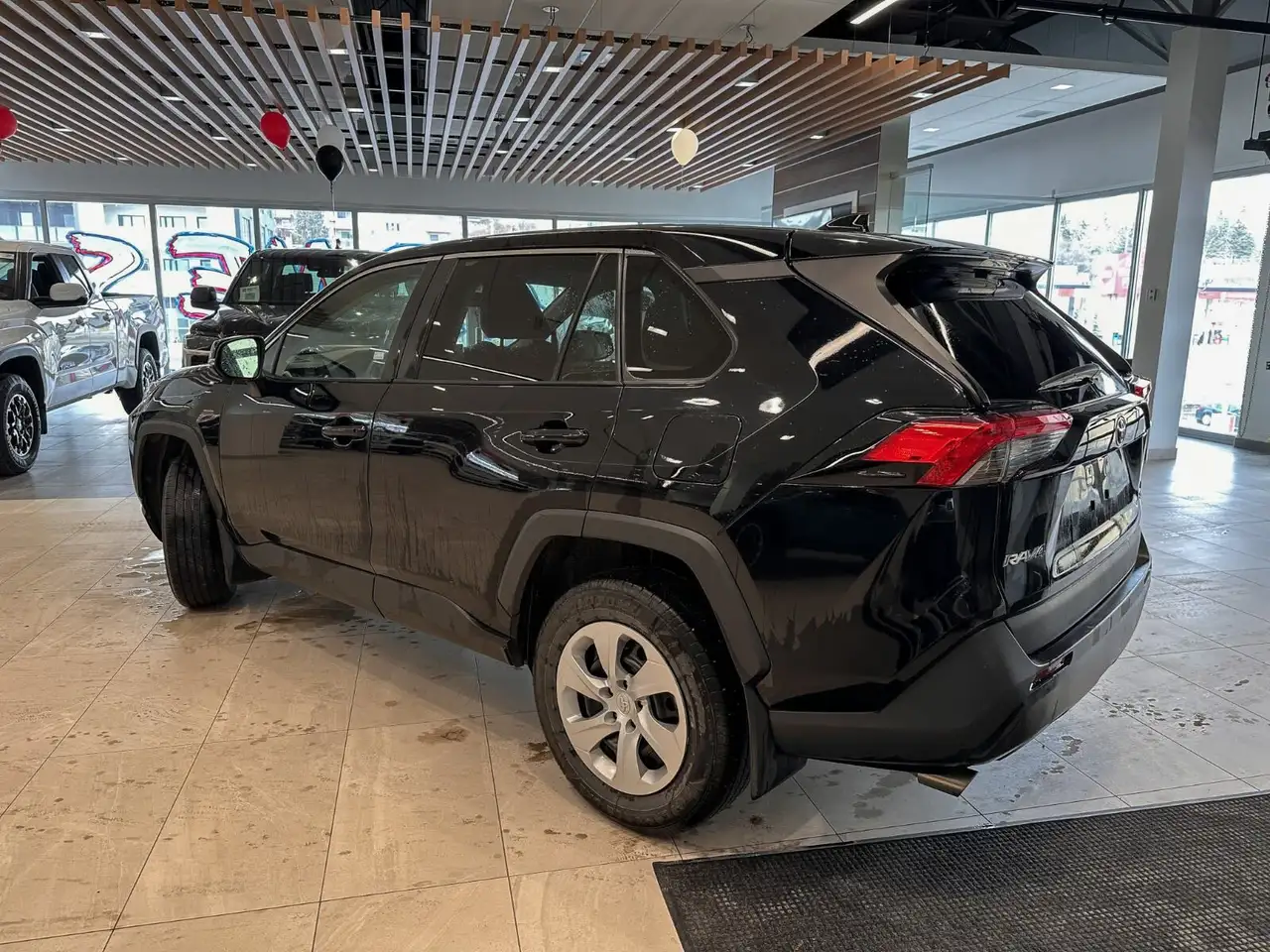 Toyota RAV 4 снимка Toyota RAV 4