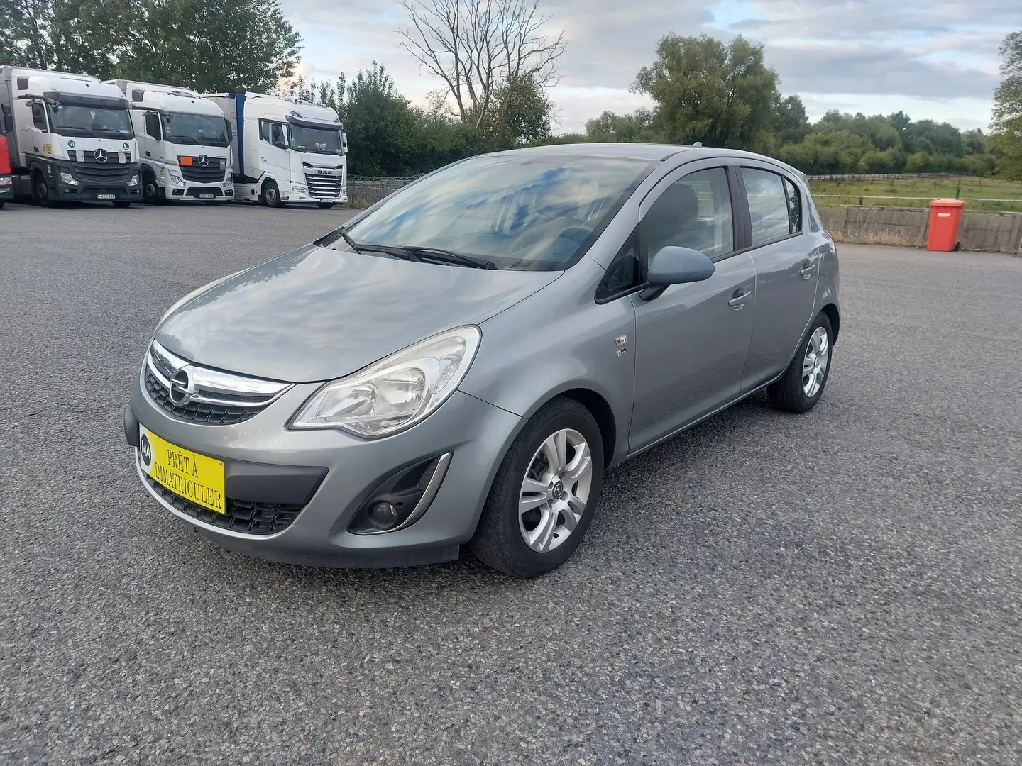 Opel Corsa Corsa 1.2i ecoFLEX Enjoy 150 Years Start/Stop Gris - 1