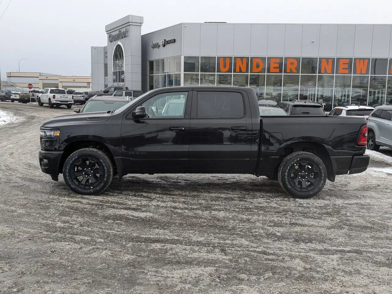 RAM 1500 снимка RAM 1500