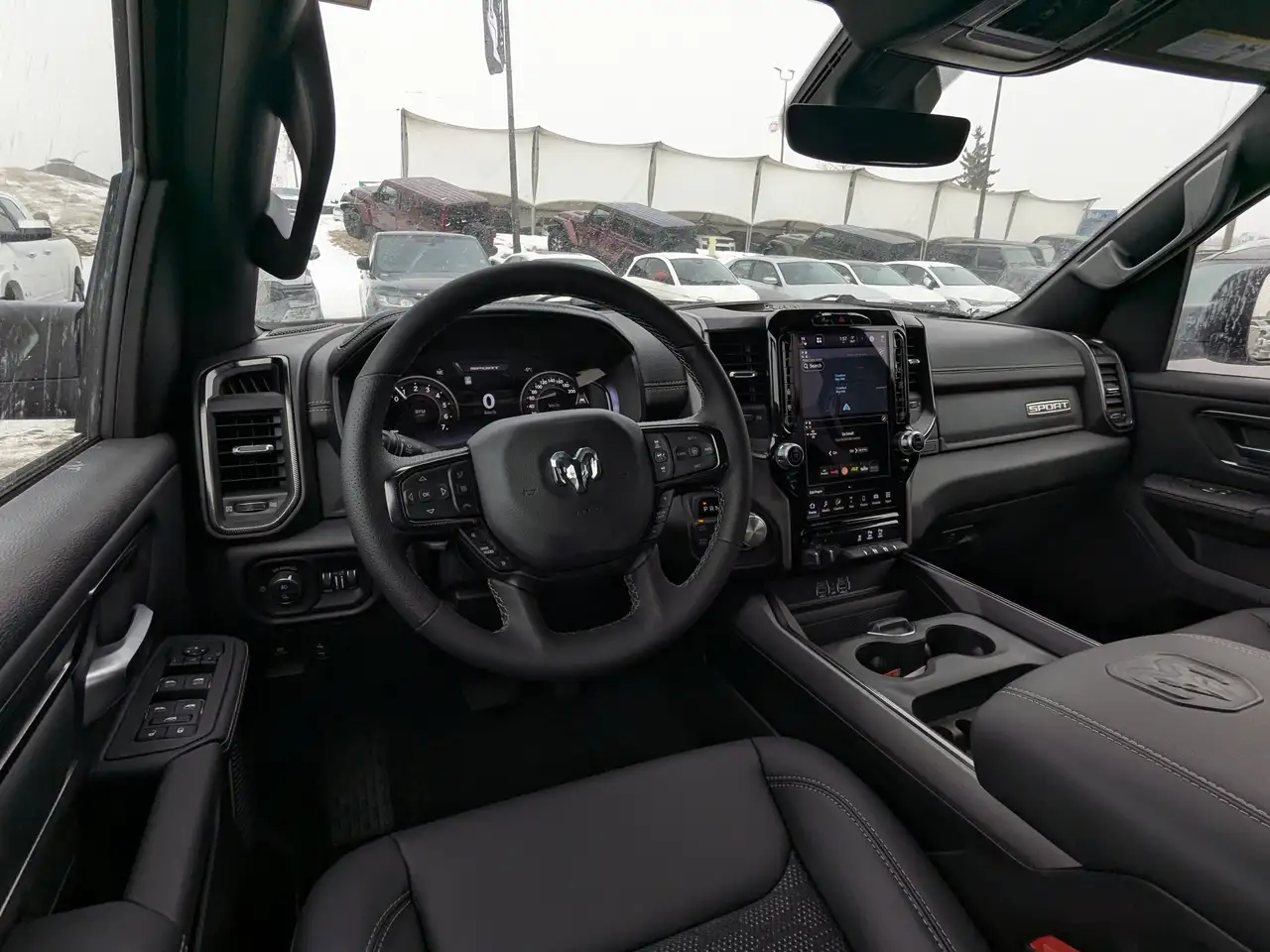 RAM 1500 снимка RAM 1500