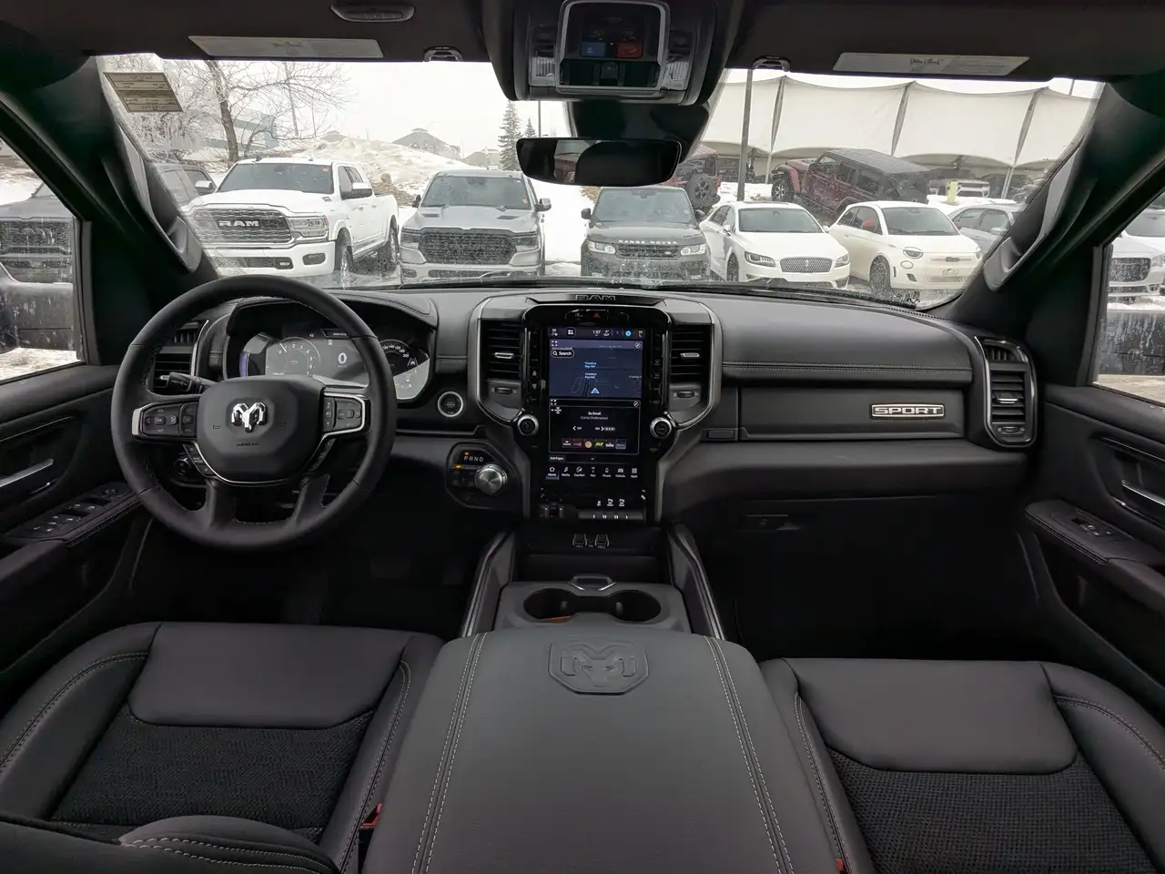 RAM 1500 снимка RAM 1500