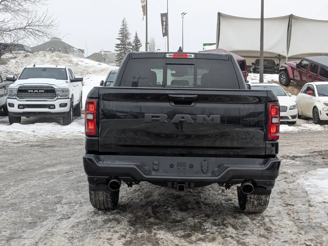 RAM 1500 снимка RAM 1500