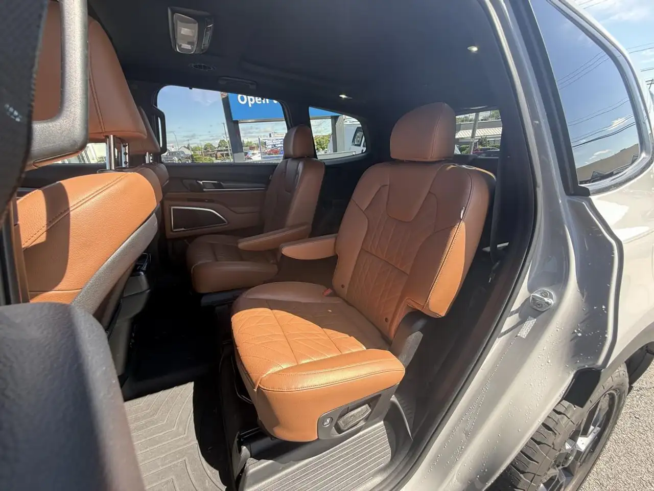 Kia Telluride снимка Kia Telluride