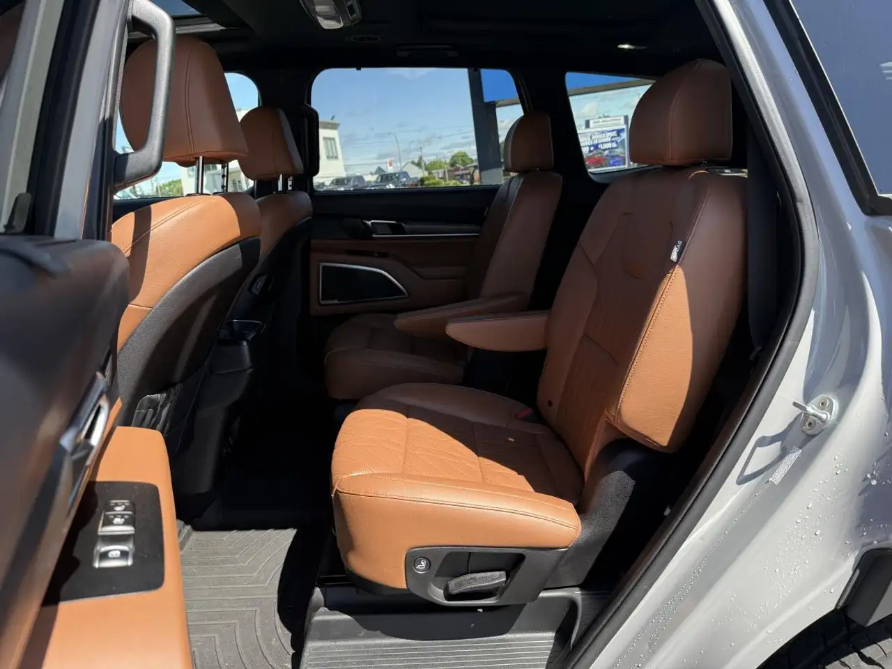 Kia Telluride снимка Kia Telluride