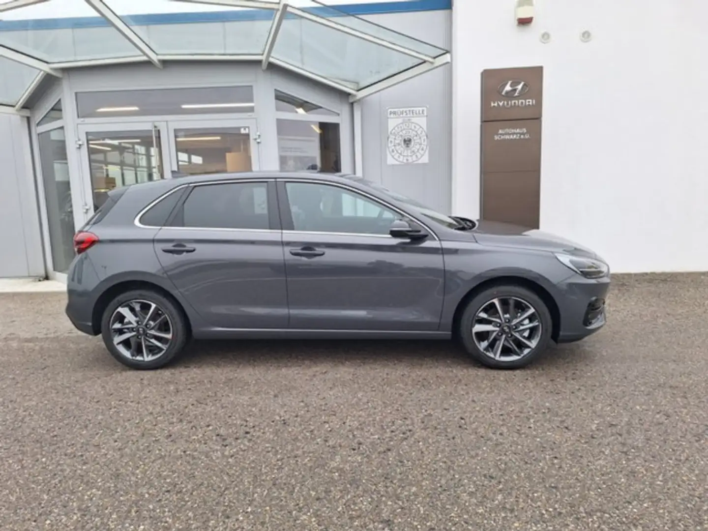 Hyundai i30 - PD GO Plus 1.5 DPI c5bu1-PP1-OO3 Grau - 2