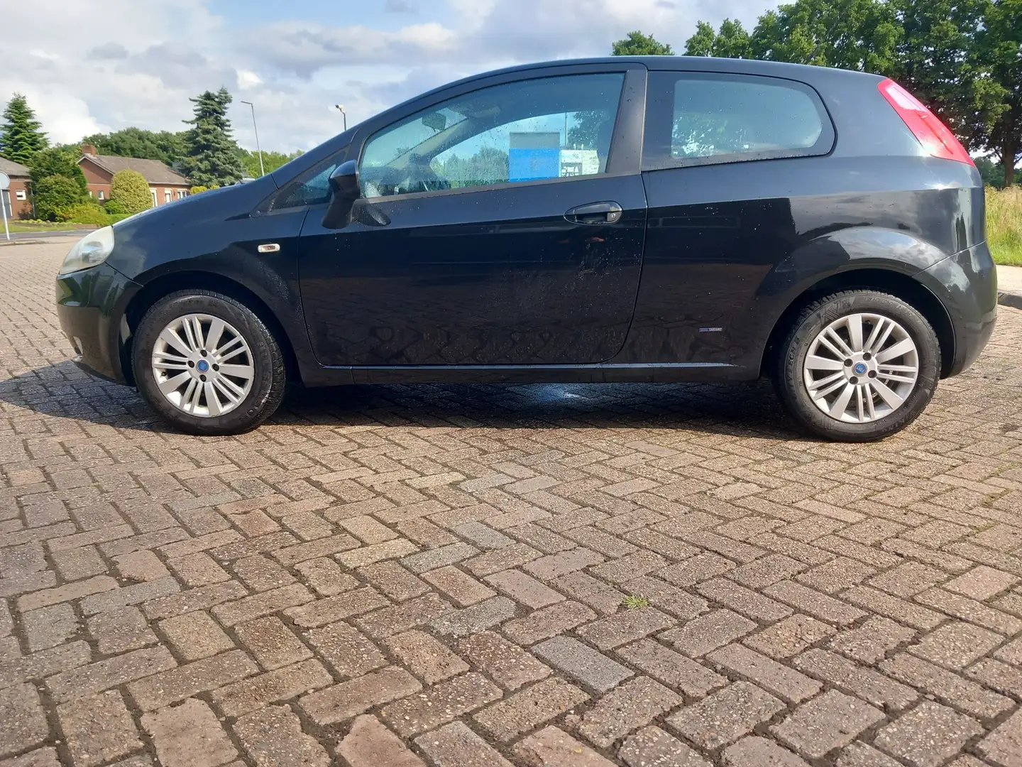 Fiat Grande Punto 1.4 8V Dynamic - 2