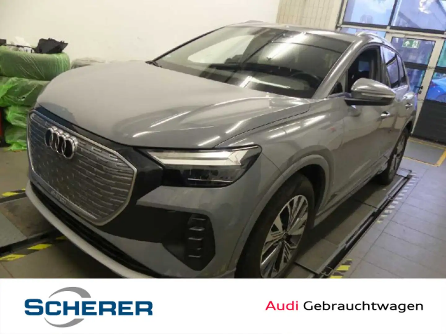 Audi Q4 e-tron 35 e-tron PDC, ACC, RFK, Side Assist, Grau - 1